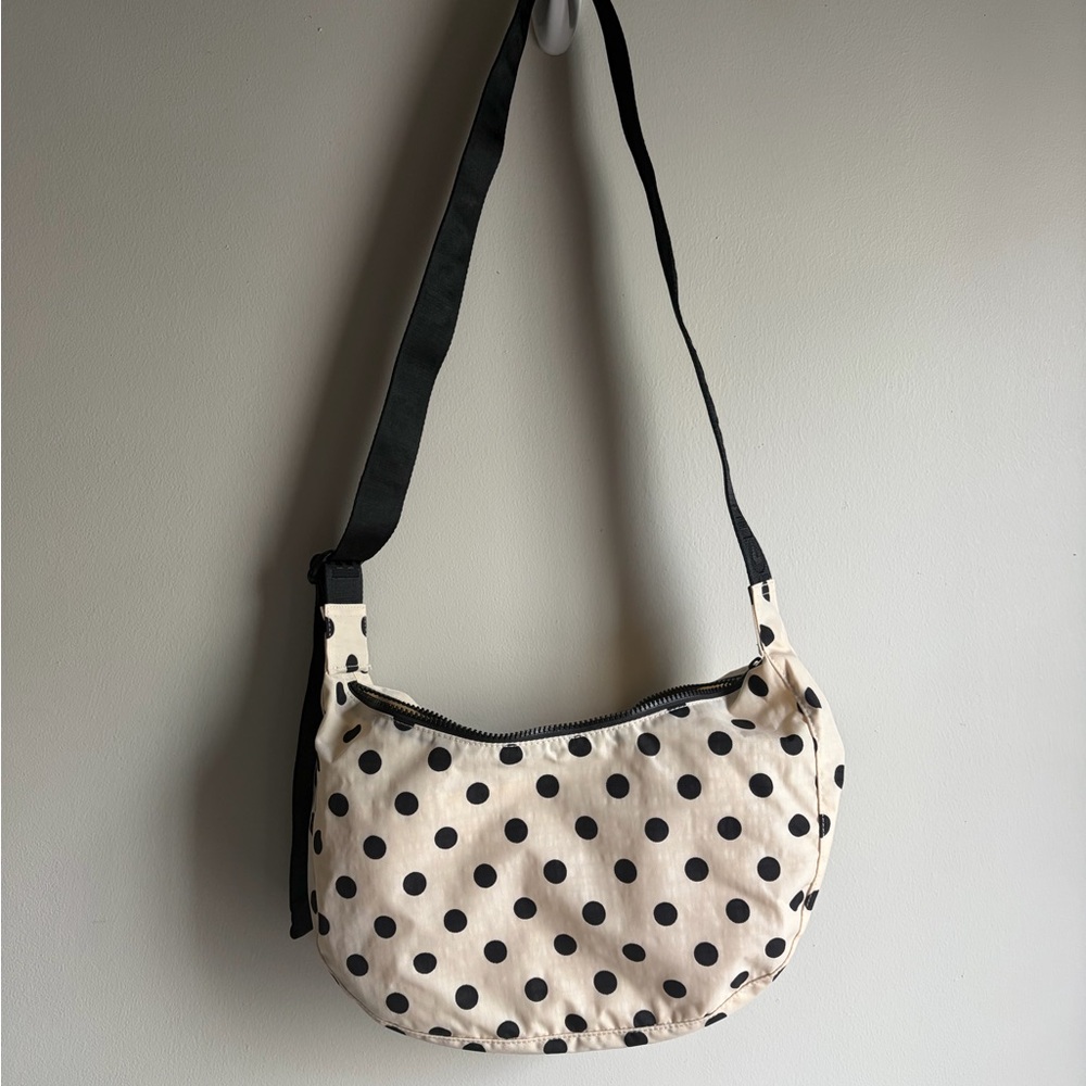 Baggu Urban Outfitters Polka Dot Medium Nylon Crescent Bag Cream Black
